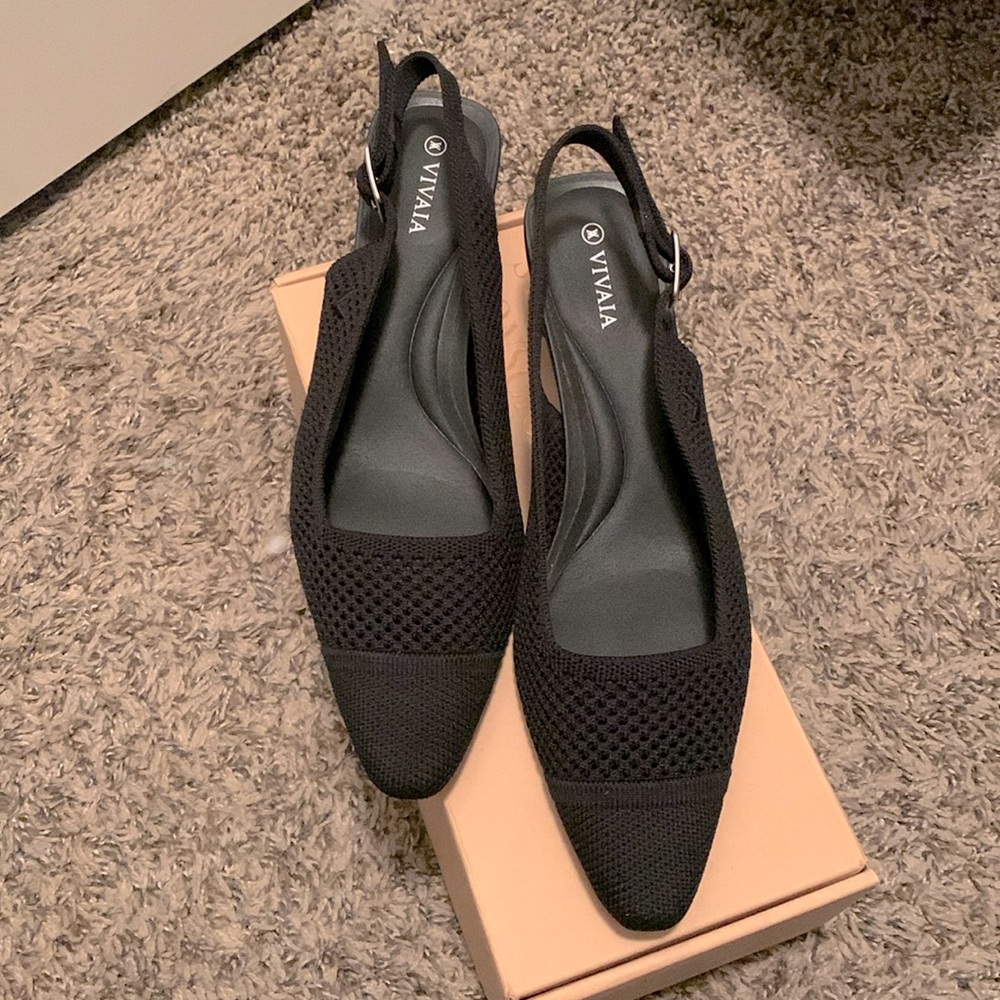 New in box! Vivaia “Leah 2.0” Black slingback